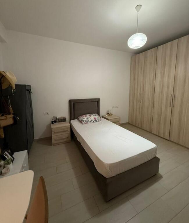 Komuna Parisit prane  Niku Construction Japim me qira apartament 1+1