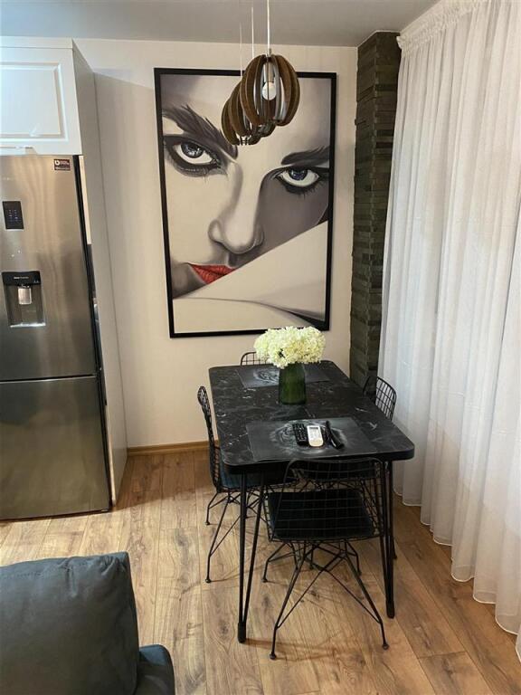 Jepet apartament 2+1+2 me qera ne Astir tek Syri tv