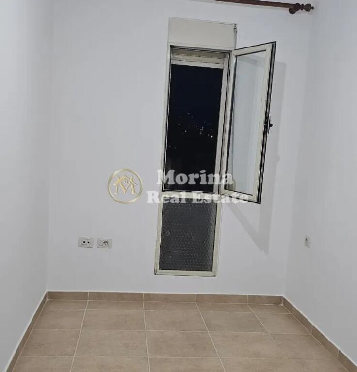 Affitto, Appartamento 2+1, Via Misto Mame, 300 euro/mese