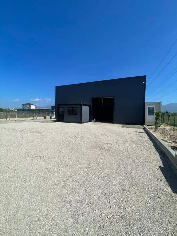 🏡 Capannone in affitto a Valias