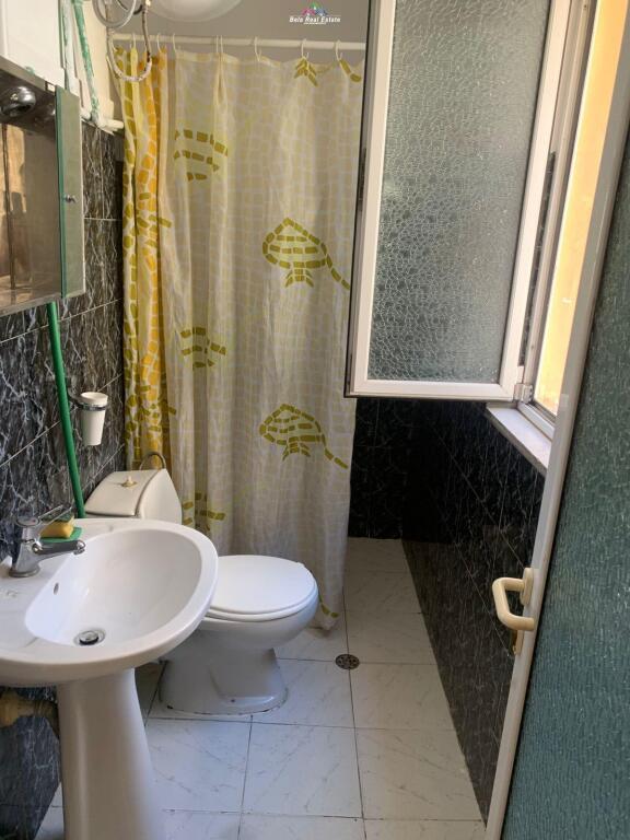 Appartamento in Affitto 1+1 a Myslym Shyr (ID B211303) Tirana