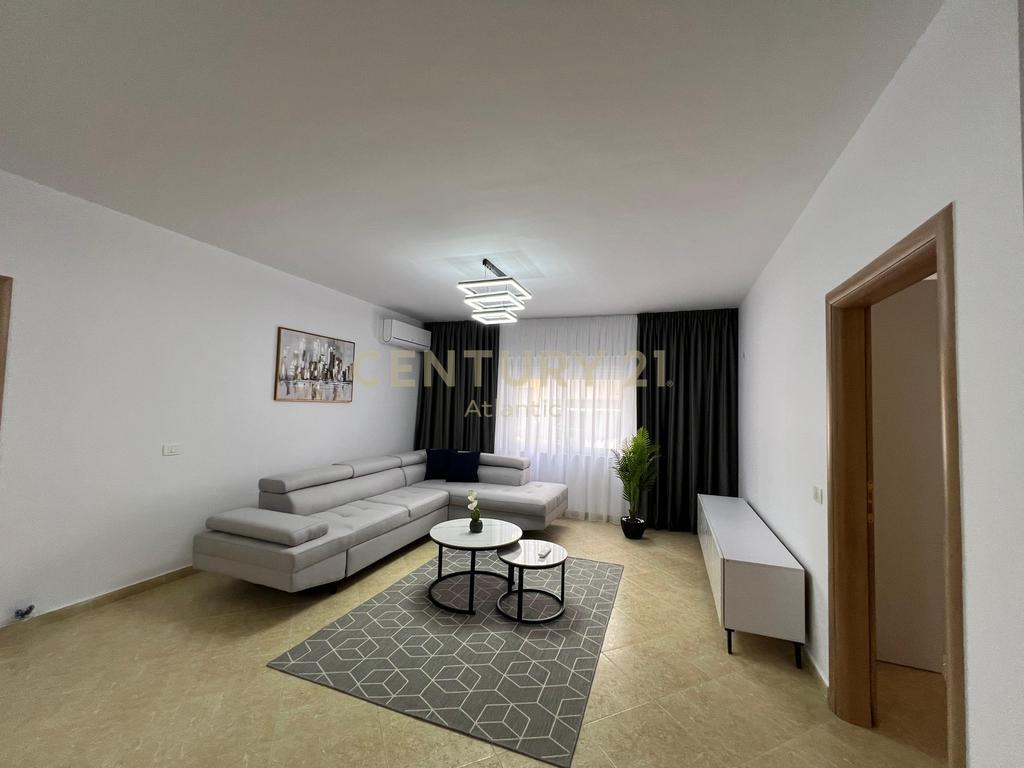 APARTAMENT PER QERA TEK KOMPLEKSI EKA NE PLAZH 2+1+2 T NJE DEPO DHE 3 BALLKONE DURRES !