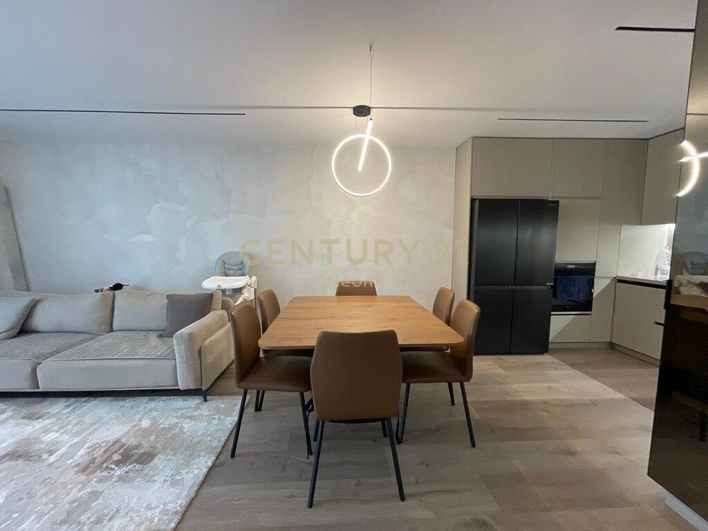 Apartment 3+2 For Sale in Botanical Zoo Garden, Tirana - 355,000€ | 165 m²