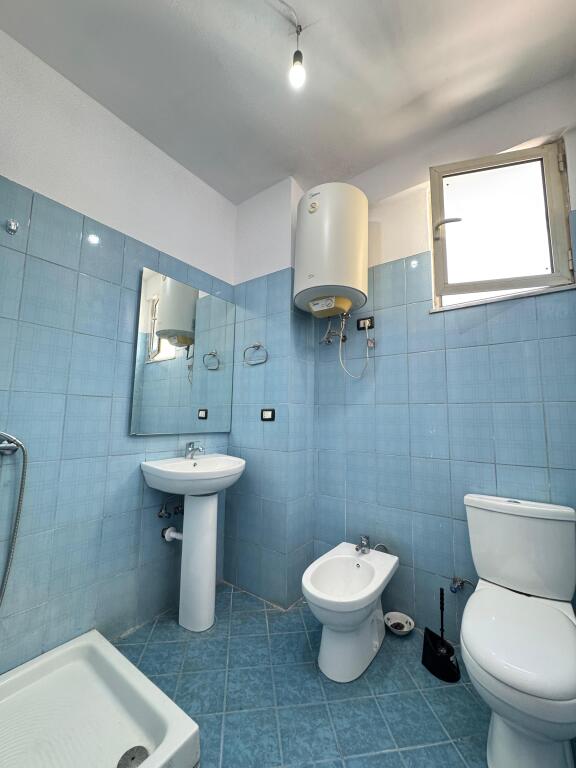 Shitet Apartament 1+1 – Kazazi, Durrës