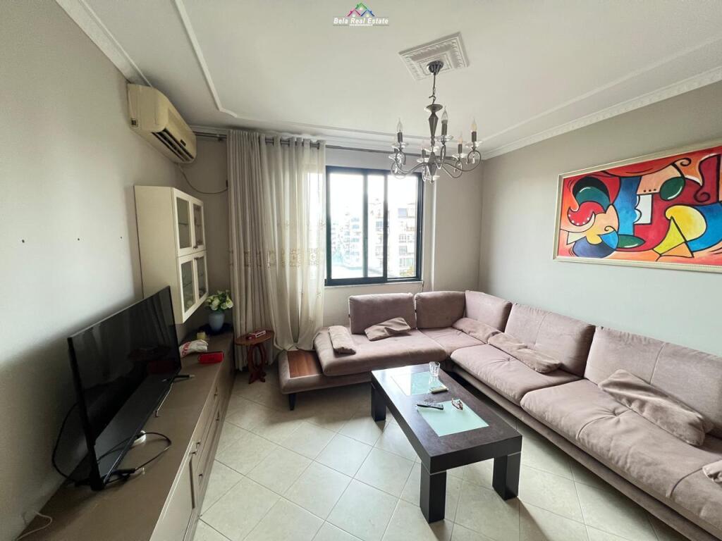 Appartamento In Affitto 3+1+2 A 21 Dhjetori (ID B230108) Tirana