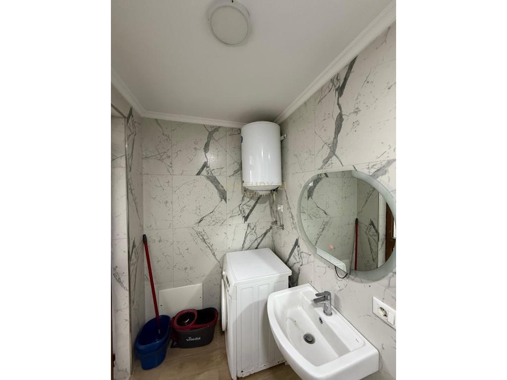 JEPET ME QIRA APARTAMENT 2+1 TE "VASIL SHANTO"!! 650 € /Muaj