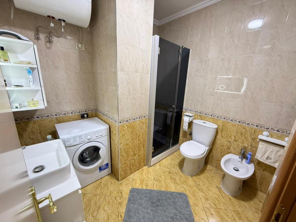 🚪Affitto 1+1 📍 Al 9 Piani Centro Alla Policlinica Centrale💶 Prezzo:600€ al mese