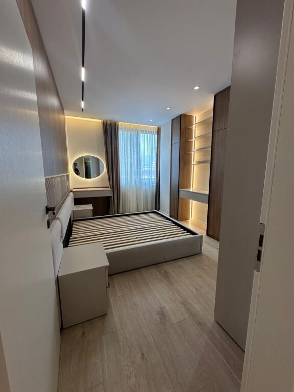 Shitet Super Apartament 2+1 i sapo arreduar te 21 dhjetori.