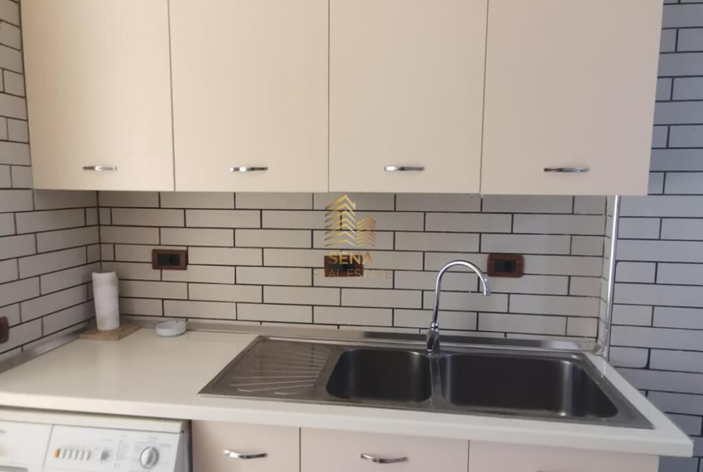 Affitto, Appartamento 1+1, Via Siri Kodra, 440 Euro/mese