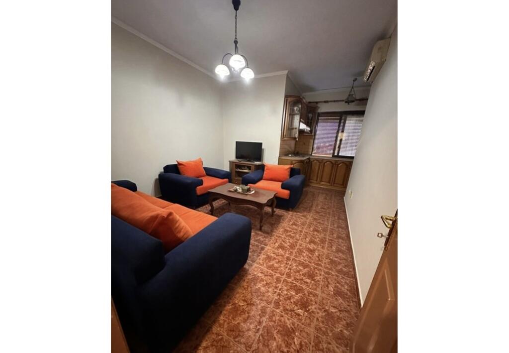 APARTAMENT 1+1 ME QIRA TEK MEDRESEJA