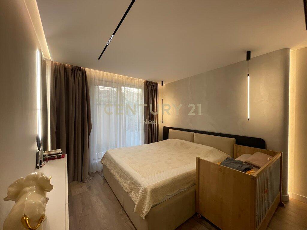 Apartment 3+2 For Sale in Botanical Zoo Garden, Tirana - 355,000€ | 165 m²