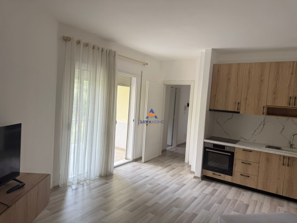 SHITET APARTAMENT 1+1+BALLKON "FRESKU" 97.000 EURO.