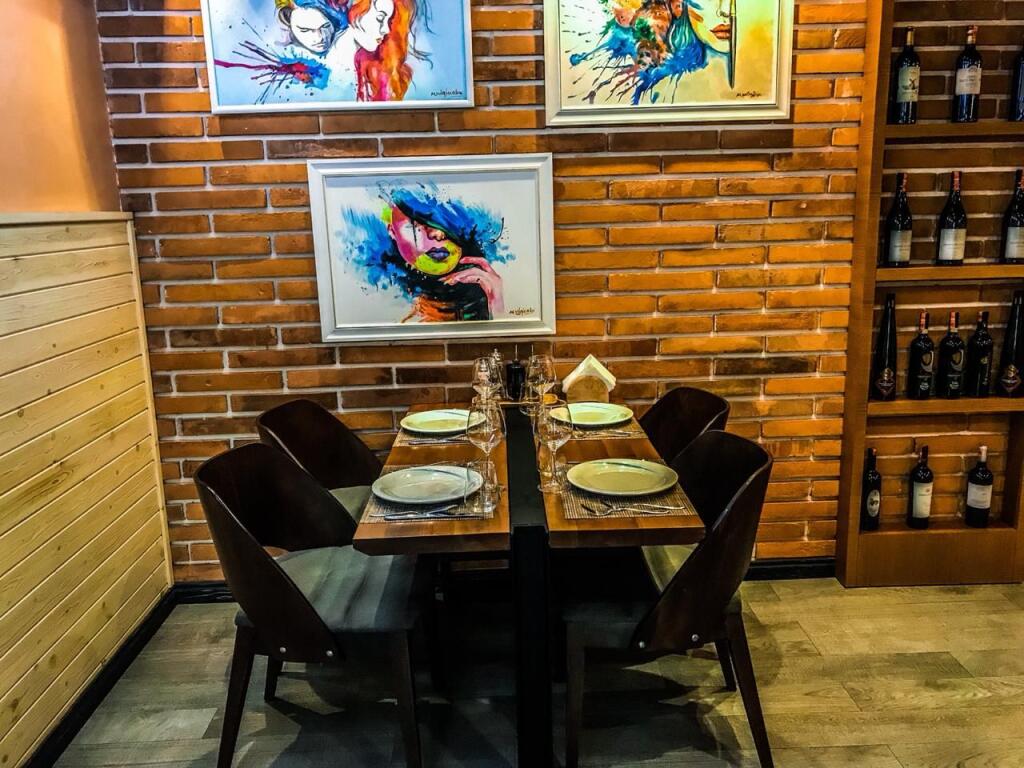 Ristorante in affitto in Via Durazzo/2100 euro