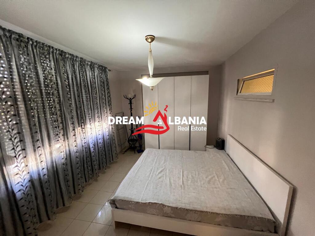 Apartament 2+1 me qera tek Rruga e Durresit prane Gjimnazit Qemal Stafa ne Tirane (ID 4229467)