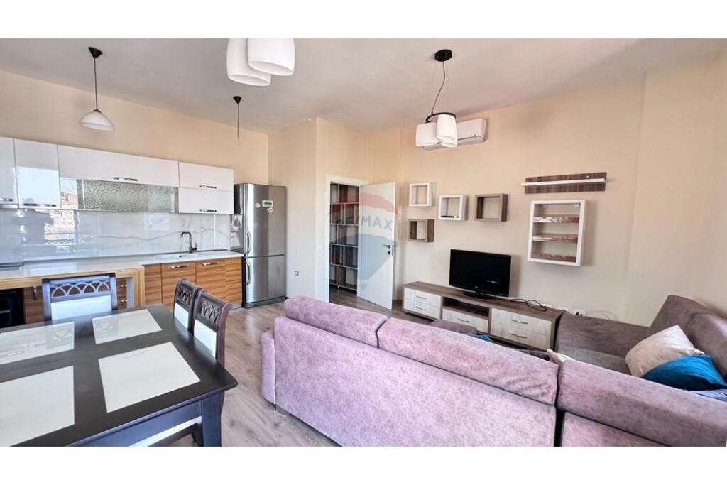 Apartment 1+1 +parking in the Center!