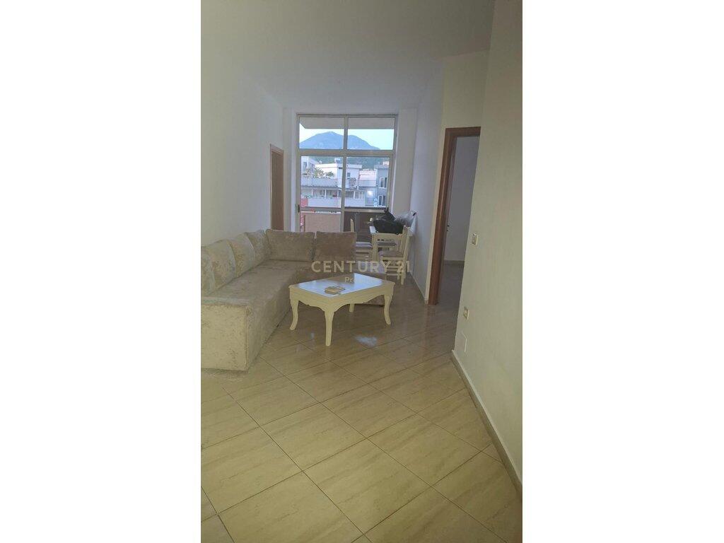 APARTAMENT 3+1 ME QIRA I VENDOSUR PRANE PASTICERI MELISA NE FRESK, TIRANE! 430 € /Muaj
