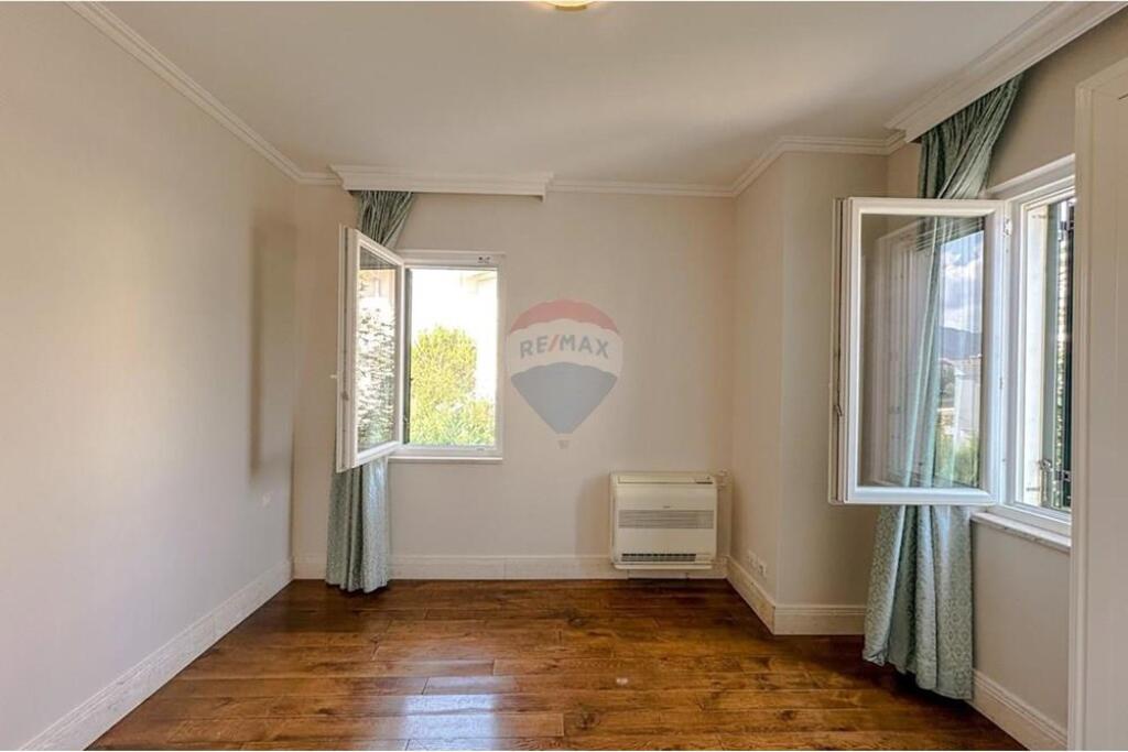 Villa su 3 piani in affitto, Tuscany Villas