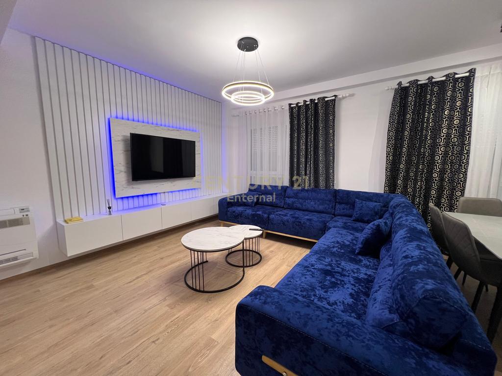 Appartamento 2+1+2 In Affitto Al Garden Side Residence Vicino Air Albania