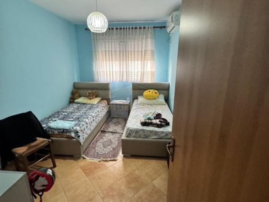 Vendesi in vendita, Appartamento 2+1+2, Anello Nuovo, Tirana