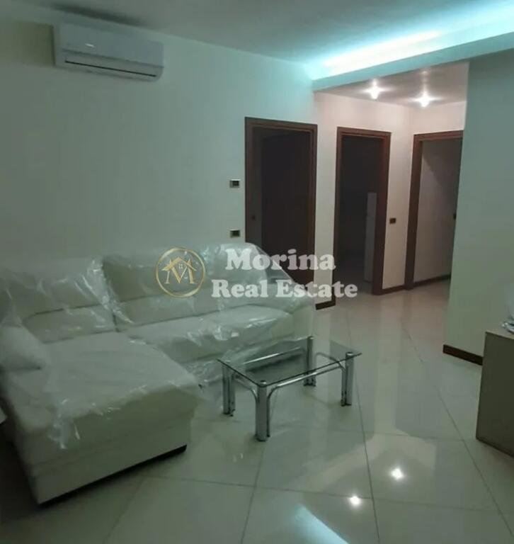 Affitto Appartamento 1+1+ Angolo cottura, Kinostudio, 500 Euro/Mese
