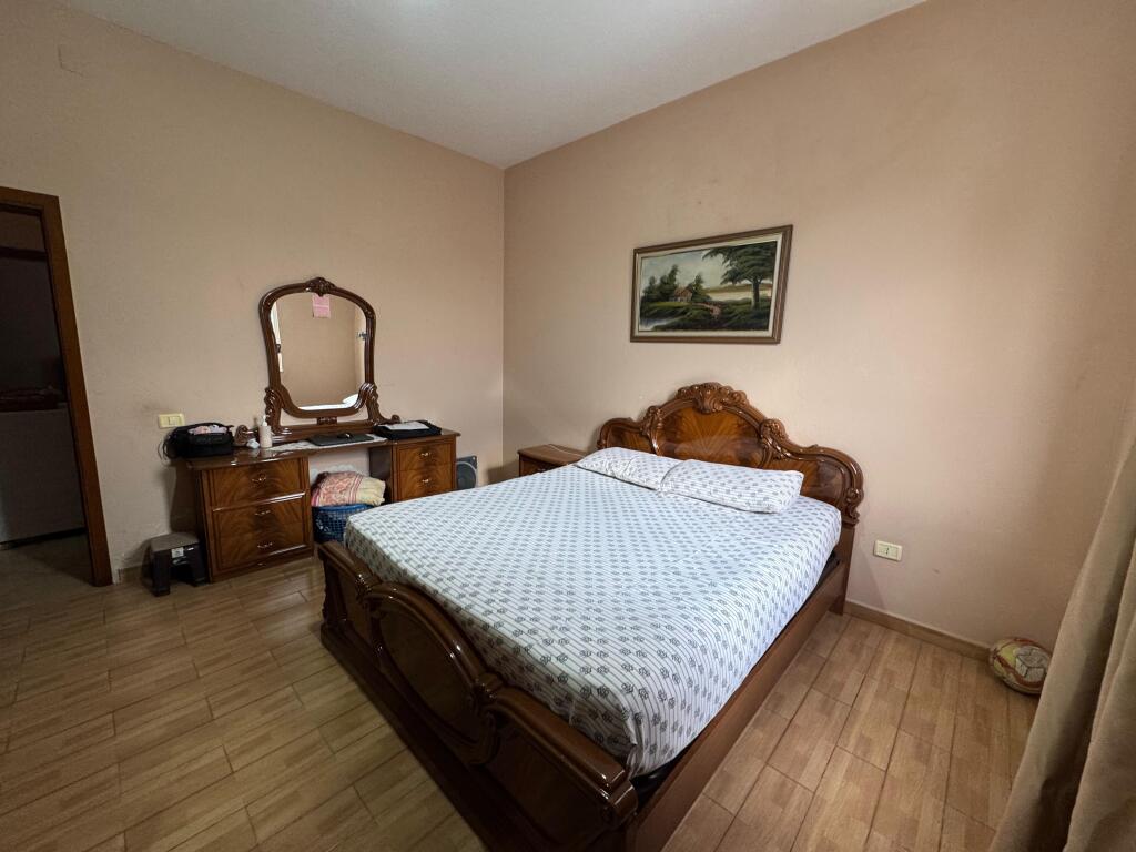 ✨ Shitet Apartament 2+1 në Zemër të Tiranës! ✨ 📍 Alidem, pranë Tregut të Ri Elektrik💰 Çmimi: 140 milion lekë