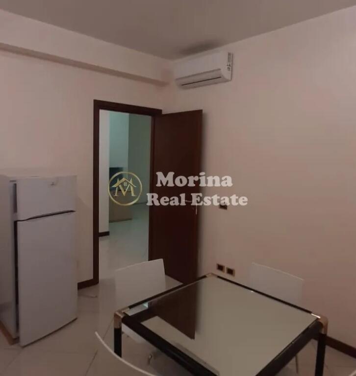 Affitto Appartamento 1+1+ Angolo cottura, Kinostudio, 500 Euro/Mese