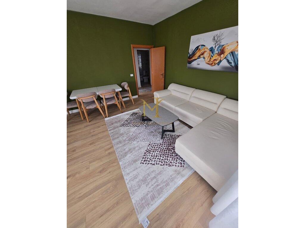 Shitet Apartament 2+1 i investuar, plazh Hekurudha !