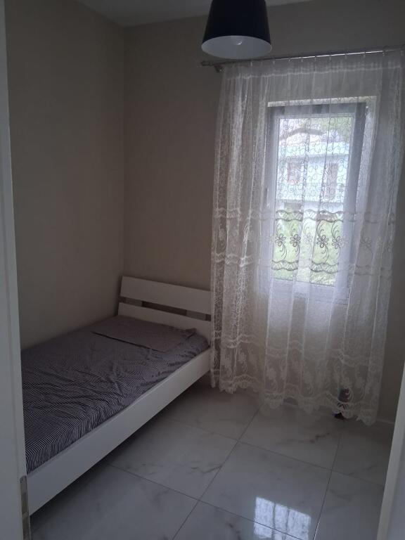 APPARTAMENTO IN AFFITTO 3+1 VIA ELBASANI 50.000 LEKE