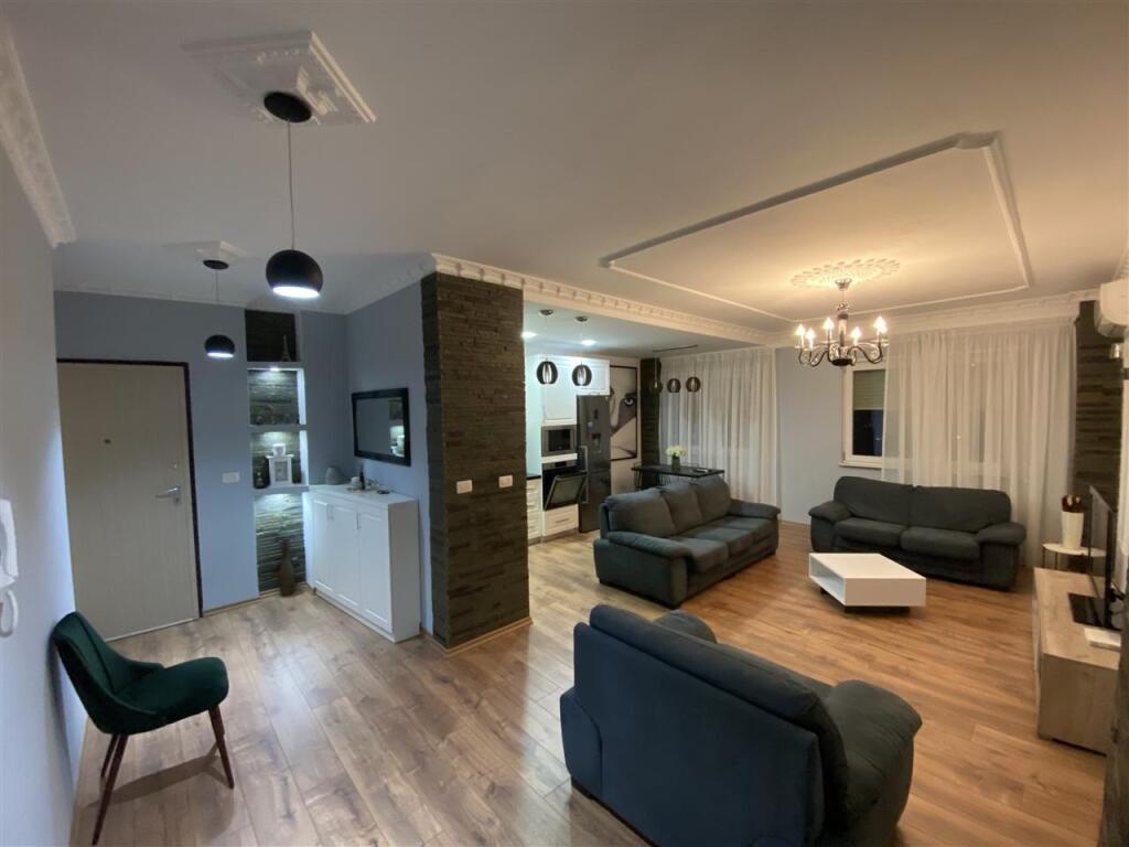 Jepet apartament 2+1+2 me qera ne Astir tek Syri tv