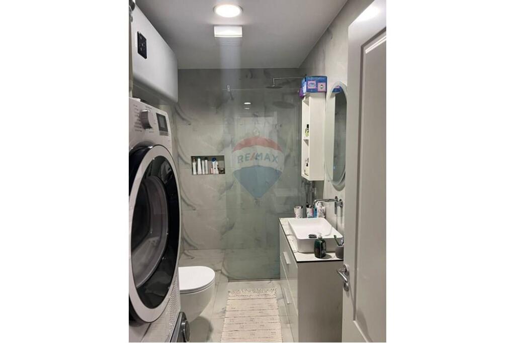Apartment 1+1 for Sale Kavaja Street !