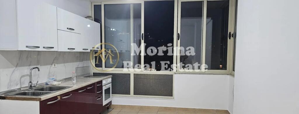 Affitto, Appartamento 2+1, Via Misto Mame, 300 euro/mese
