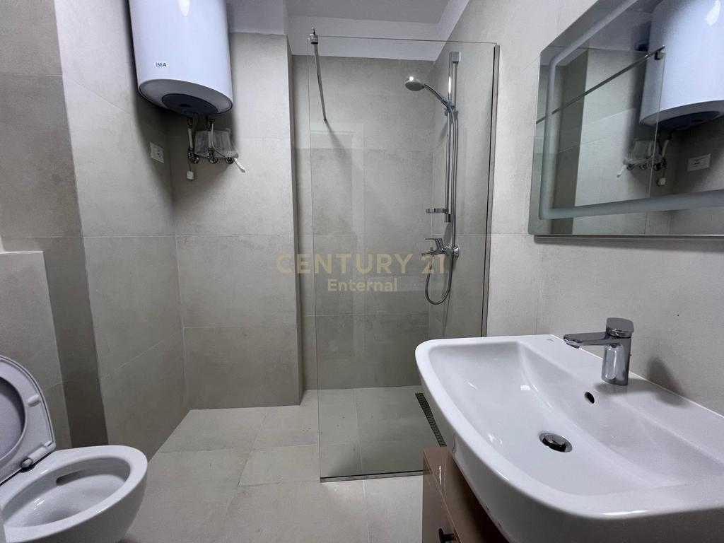 Appartamento 2+1+2 In Affitto Al Garden Side Residence Vicino Air Albania