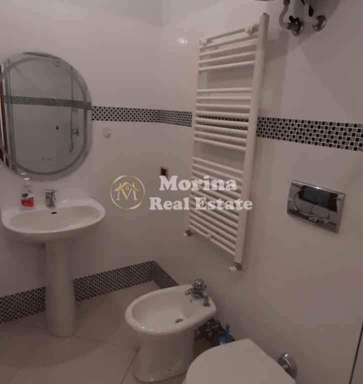 Affitto Appartamento 1+1+ Angolo cottura, Kinostudio, 500 Euro/Mese