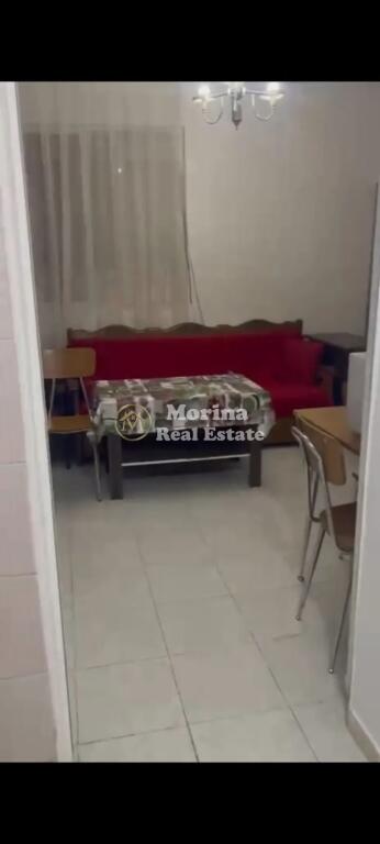 Qera, Shtepi 1+1, Rruga Haxhi Hysen Dalliu , 400 Euro/Muaj