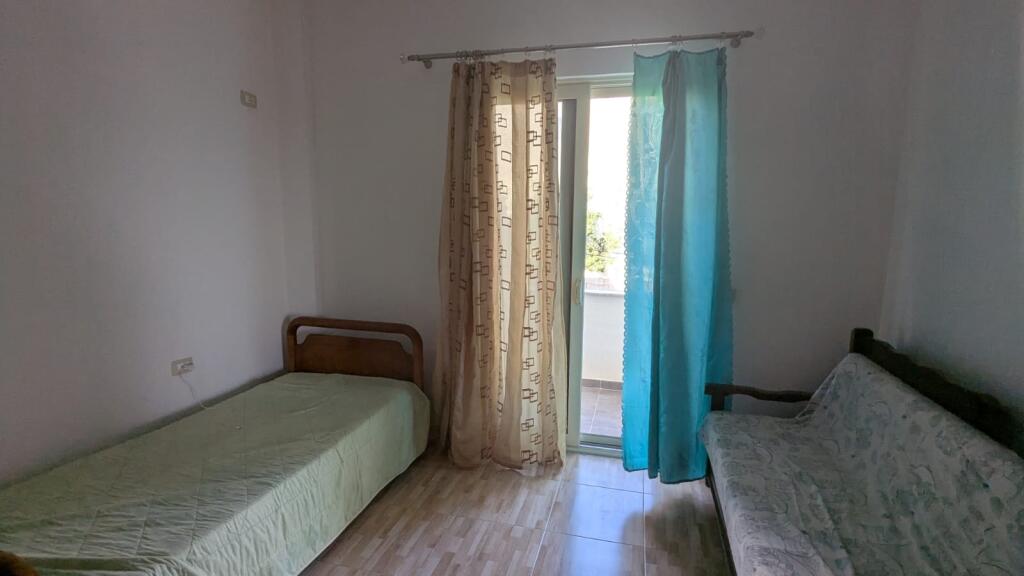 Appartamento 2+1+3 balconi +Parcheggio in affitto, Kodra e Priftit  Prezzo: 350 euro