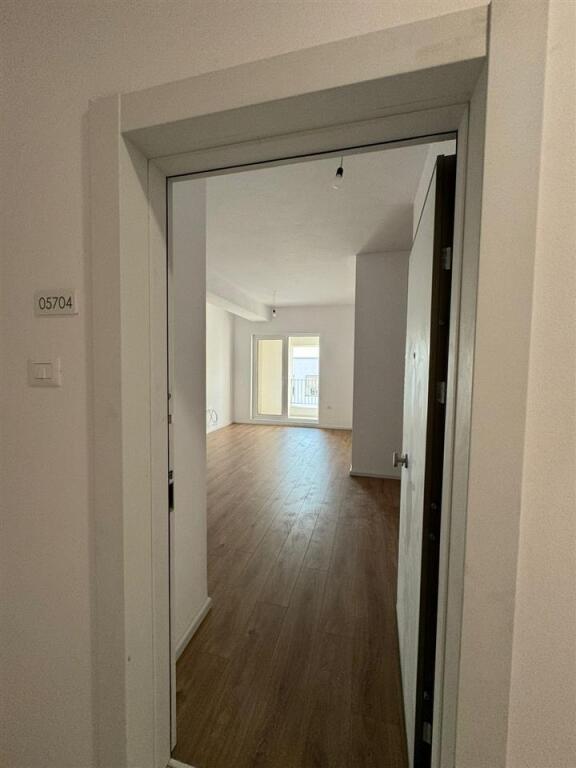Jepet apartament 2+1 tek rezidencs Kaimi , Ali Dem (e pa mobiluar) 