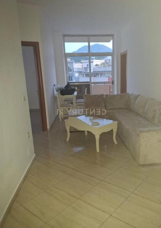 Apartament 3+1 me qira, Fresk
