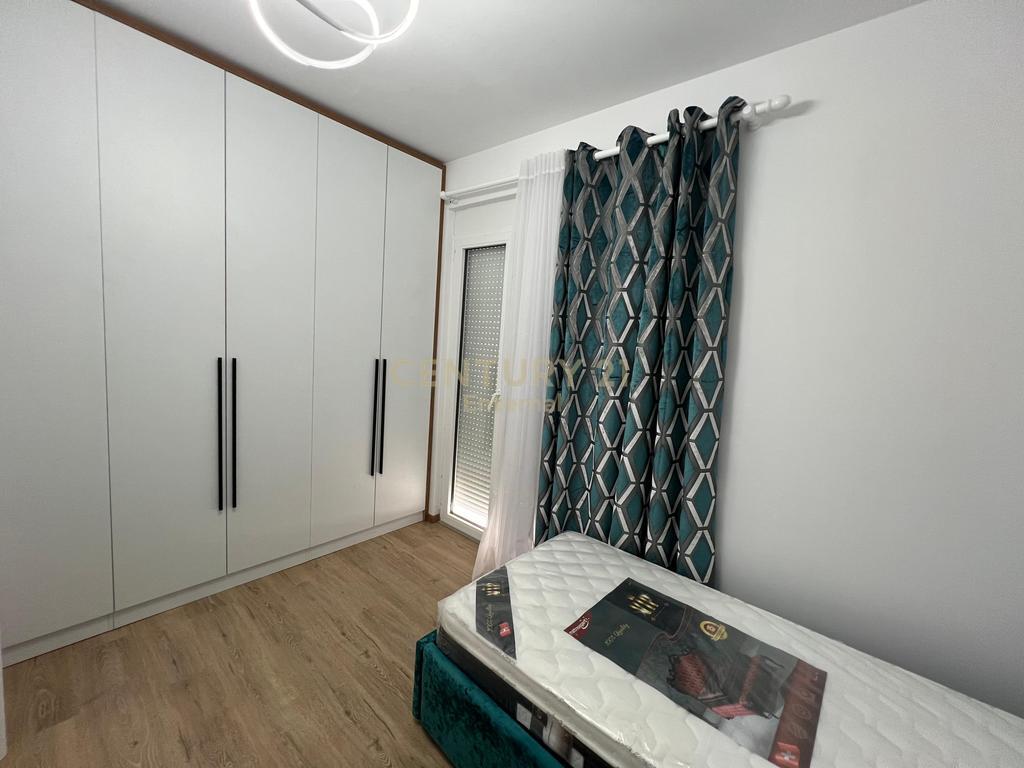 Appartamento 2+1+2 In Affitto Al Garden Side Residence Vicino Air Albania