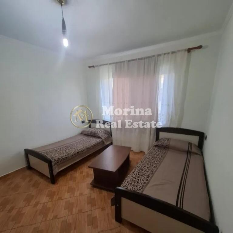 Affitto, Appartamento 1+1, a Kinostudio, 350 Euro/Mese