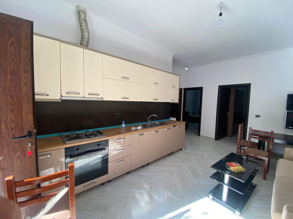 🏡 Si affitta il primo piano di una villa