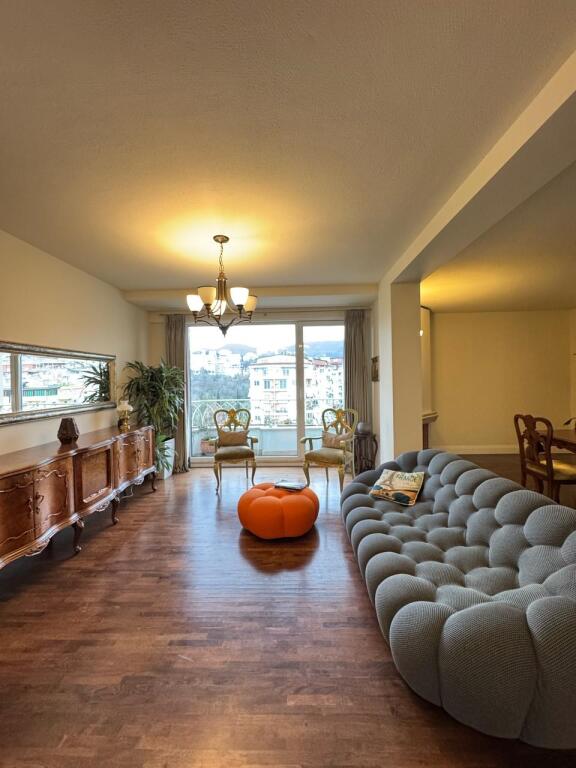 Apartament 2+1+2 per qira Komuna e Parisit