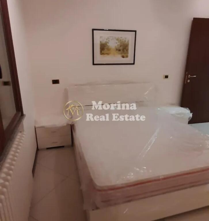 Affitto Appartamento 1+1+ Angolo cottura, Kinostudio, 500 Euro/Mese