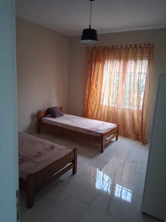 APPARTAMENTO IN AFFITTO 3+1 VIA ELBASANI 50.000 LEKE