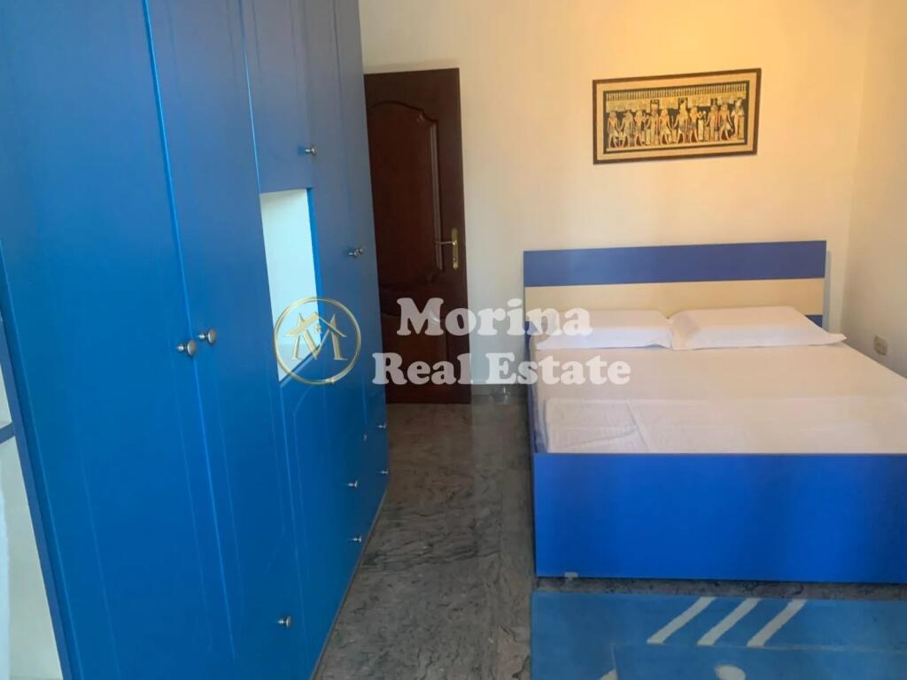 Affitto Appartamento 2+1, Viale Zogu 1, 900 Euro/mese