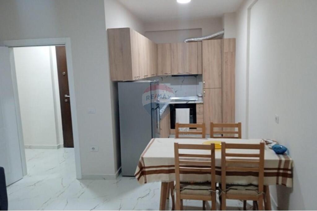 Appartamento in affitto 1+1 in Via Durazzo