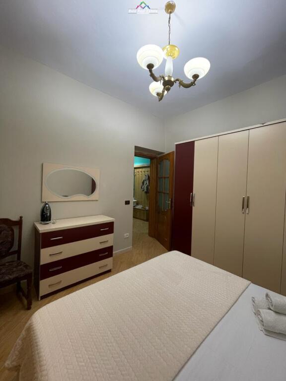 Apartament me Qera 2+1 ne Qender (ID B221348) Tirane
