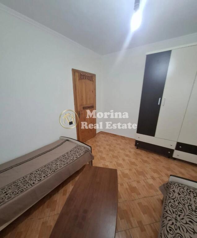 Affitto, Appartamento 1+1, a Kinostudio, 350 Euro/Mese