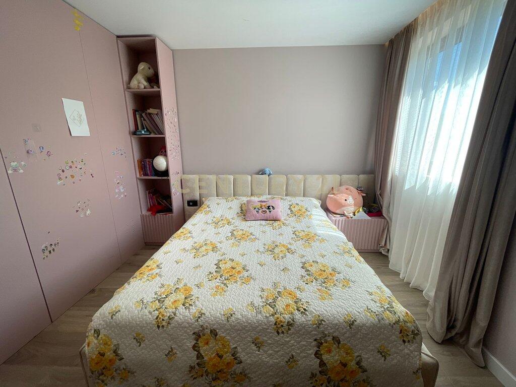 WE SELL PREMIUM APARTMENT 3+1+2 WITH GARAGE, NEAR THE MOSQUE, BOTANICAL GARDEN! 355,000 €