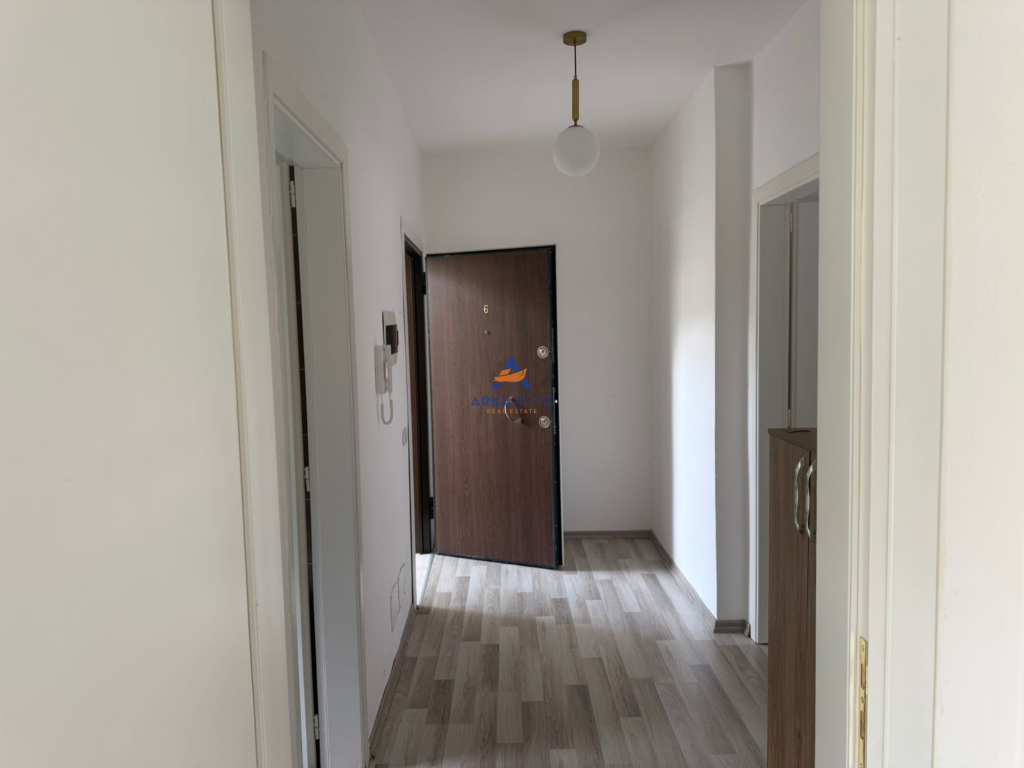 SHITET APARTAMENT 1+1+BALLKON "FRESKU" 97.000 EURO.