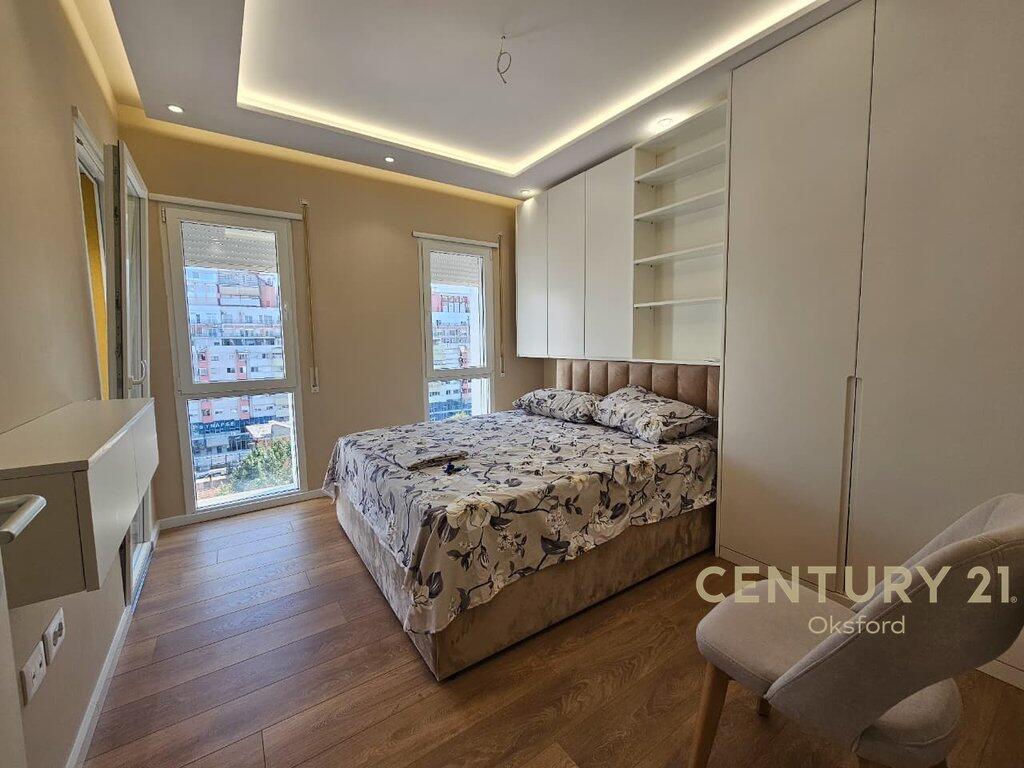 JEPET ME QERA APARTAMENT 2+1+PARKING NE LAPRAK